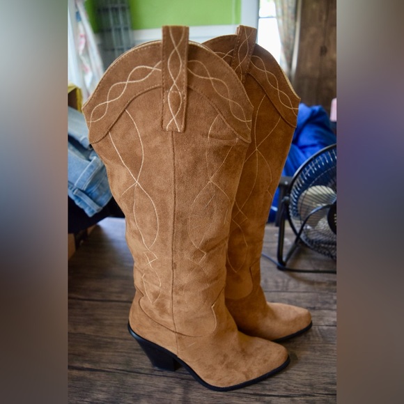 PrettyLittleThing Shoes - PrettyLittleThing Tan Over the Knee Boots